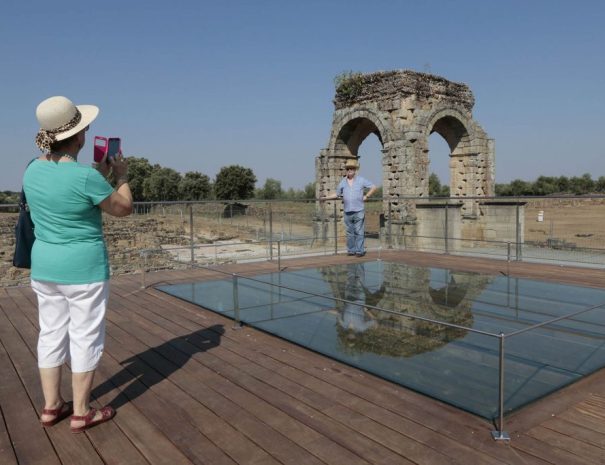 Visitas guiadas a Cáparra y Hervás