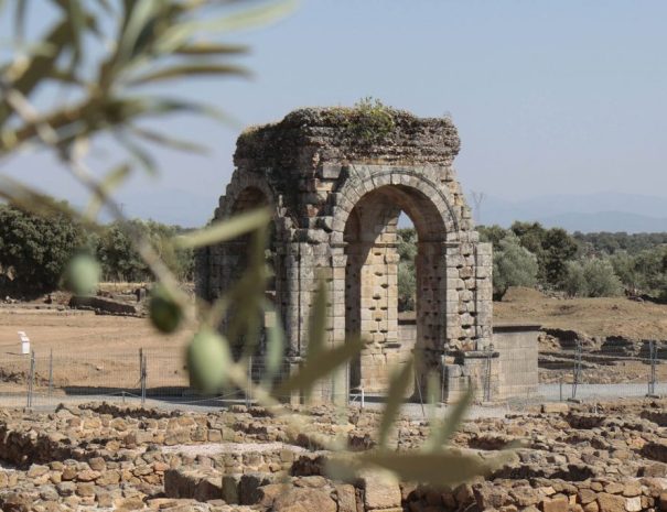 Visitas guiadas a Cáparra y Hervás